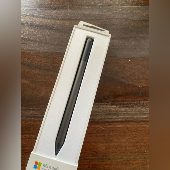 Microsoft Surface Pen New - Picture 2 of 2